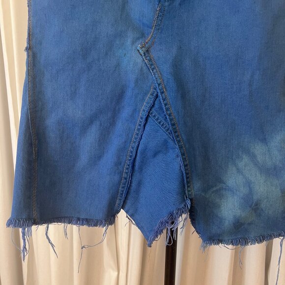 Everlane Boho Reconstructed Jean Skirt - Picture 3 of 7